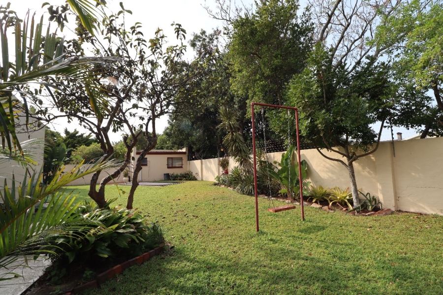 4 Bedroom Property for Sale in Summerstrand Eastern Cape